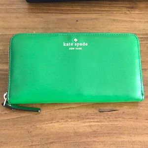 Kate Spade Green Wallet